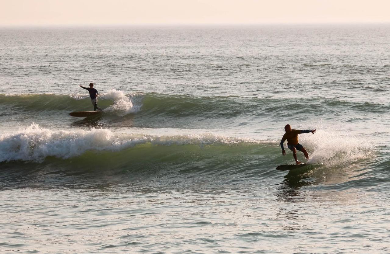 Surfivor Surf Camp Hotel Esmoriz Eksteriør billede