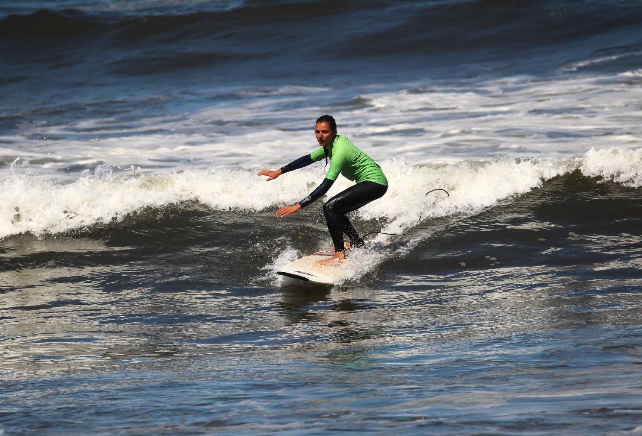 Surfivor Surf Camp Hotel Esmoriz Eksteriør billede